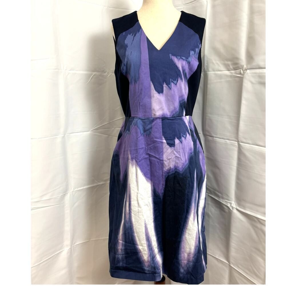 NWOT Tahari Abstract Print Shift Dress Size 8